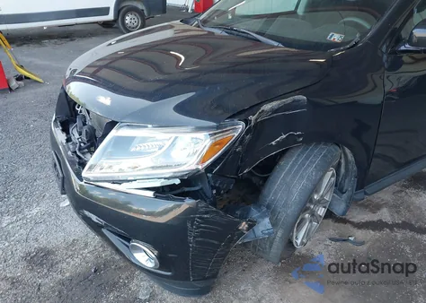 2015 Nissan Pathfinder S/Sv/Sl/Platinum из США, поврежденный, VIN 5N1AR2MM4FC705406